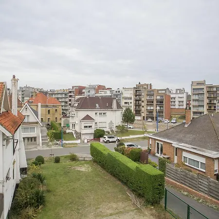 Beautiful 200 Metres From The Sea Holiday home Koksijde