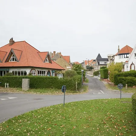 Beautiful 200 Metres From The Sea Koksijde